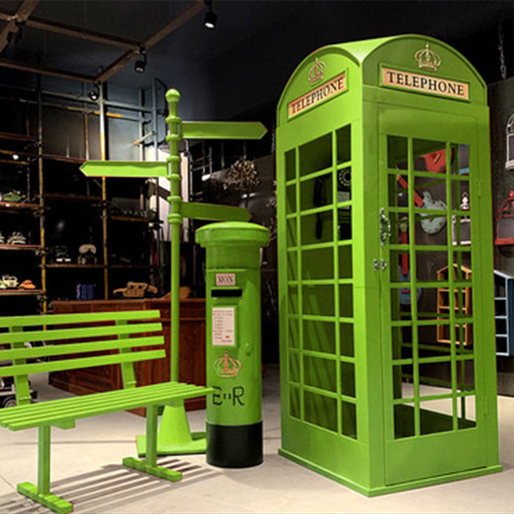 London Telephone Booth+2M Sign+1.2M Mailbox+1M Bench+0.5M Telephone - Green