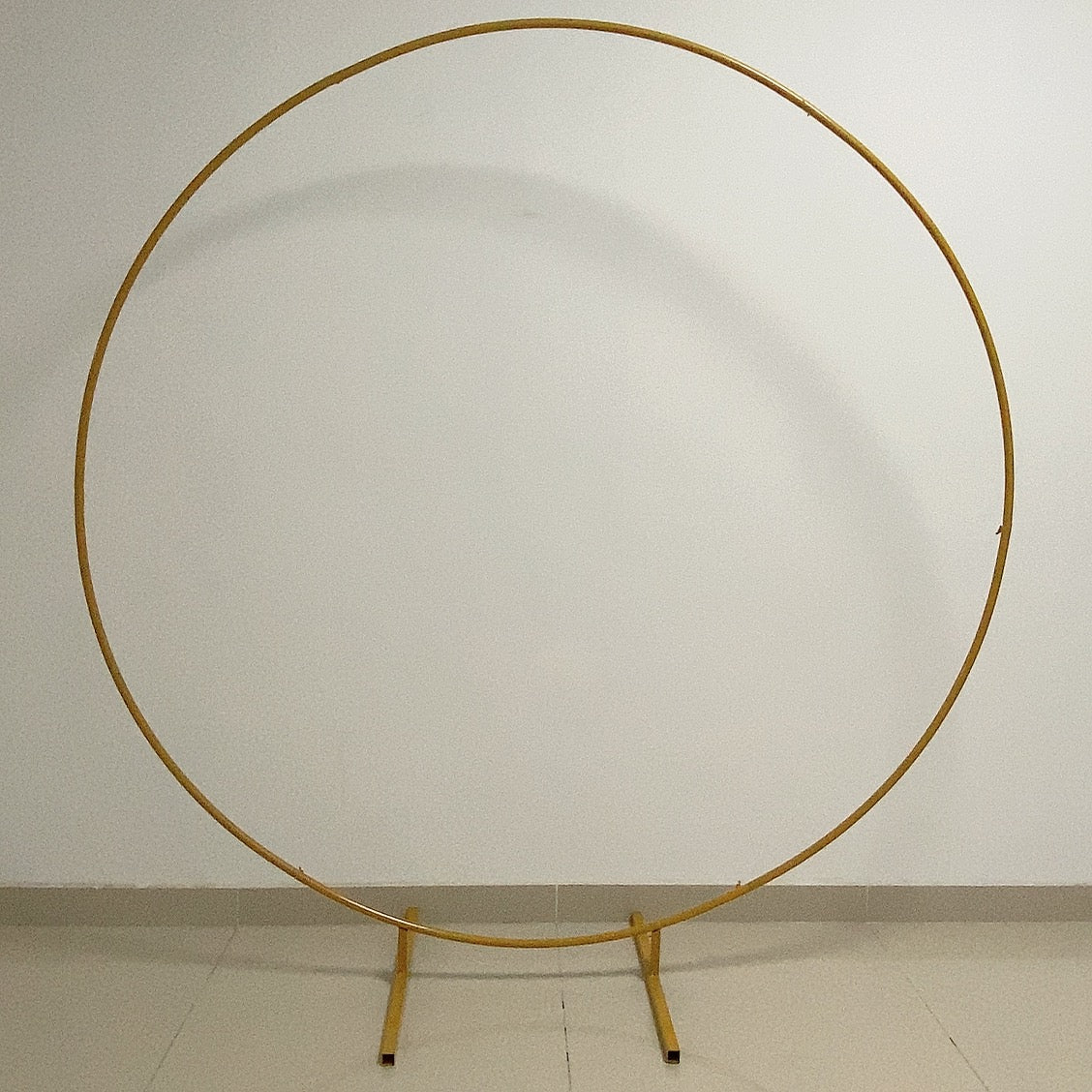 Simple Modern Aluminum Circle Arch 65" - Gold