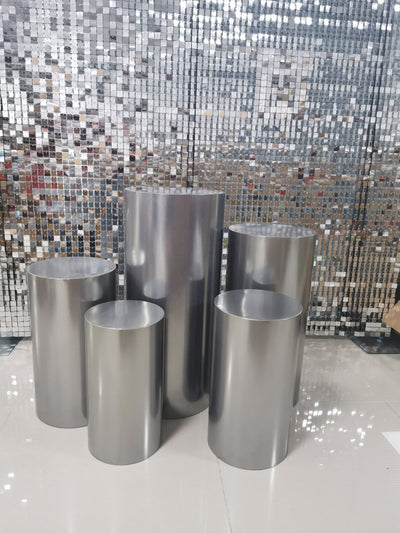 Silver Metal Cylinder Round Plinths Set - 5 Pieces